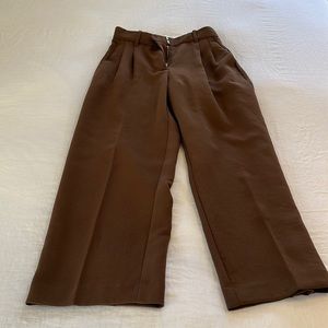 Aritzia effortless cropped pant